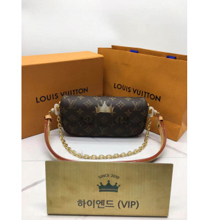 루이비통 모노그램 아이비 WOC M81911 (upgrade ver.)