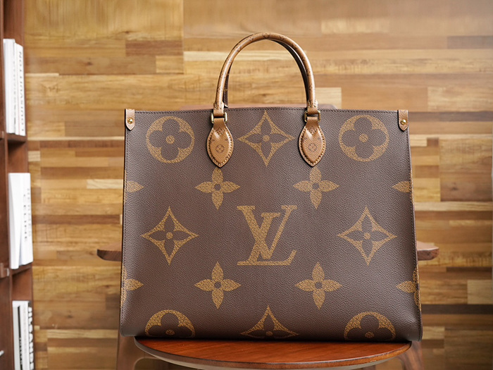 루이비통 온더고 GM M45320 (upgrade ver.)