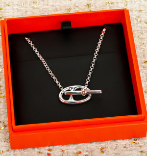 에르메스 샹달 네크리스