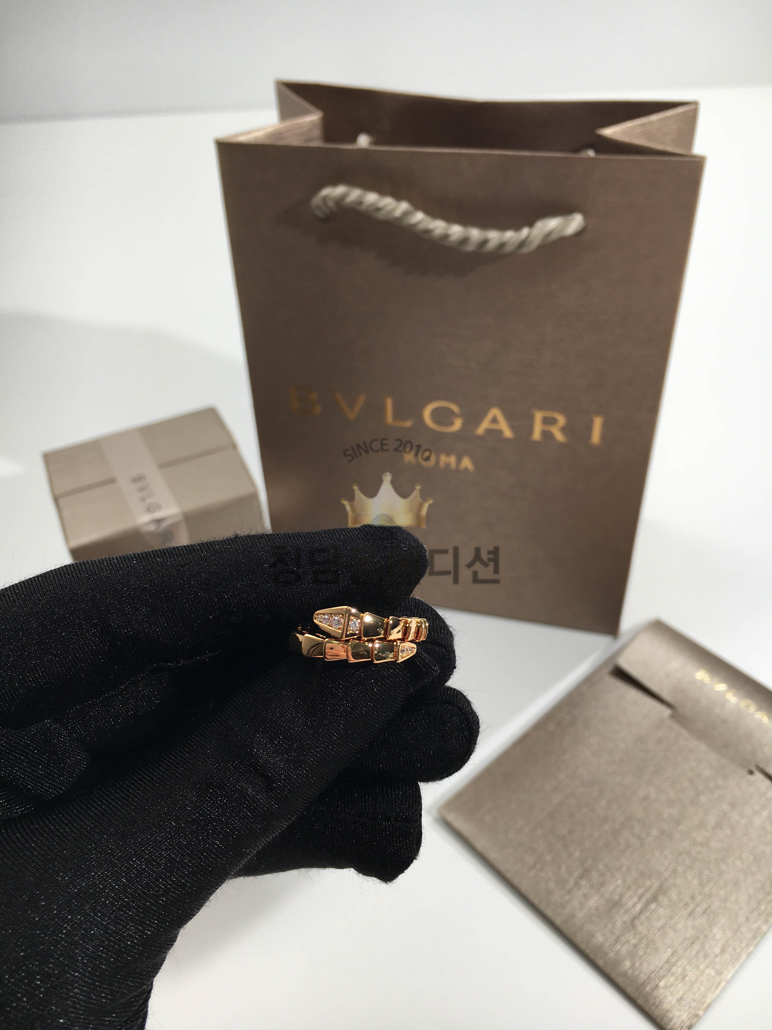 불가리 세르펜티 데미파베 반지 (컬러 로즈골드, 화이트골드)