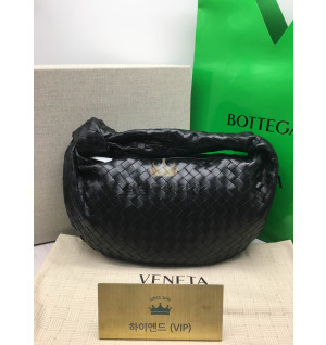 보테가베네타 조디백 라지 (컬러 블랙 은장)