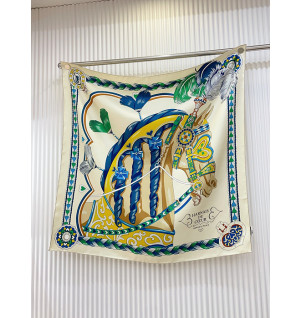 에르메스 까레 90 실크 스카프