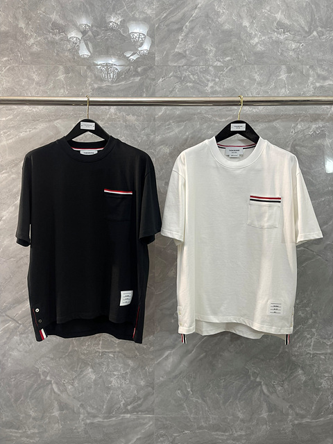 [대리석집] 톰브라운 반팔 티셔츠 (남성용)