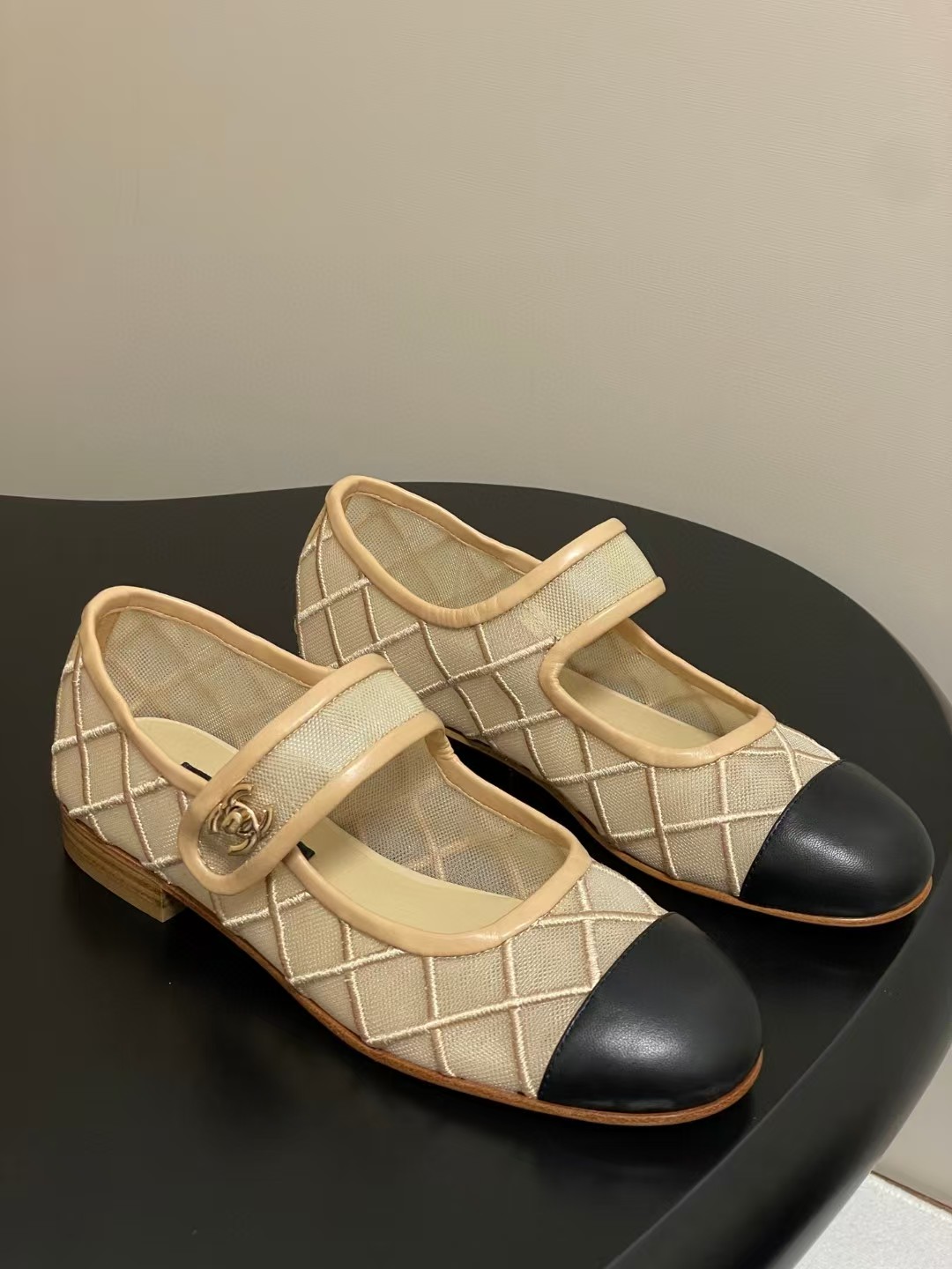 샤넬 메쉬 메리제인 플랫슈즈