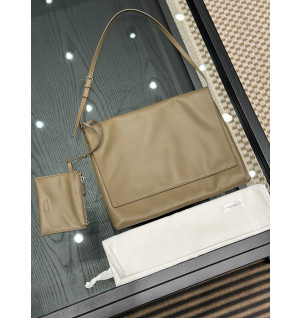 더 로우 난 숄더백