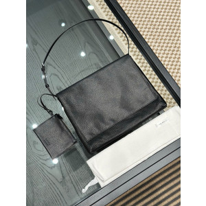 더 로우 난 숄더백