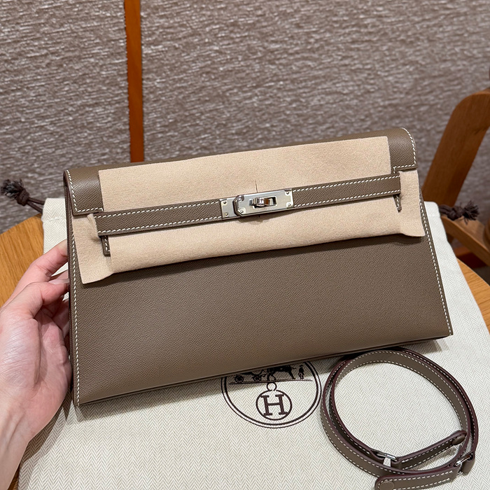 에르메스 켈리 엘란 올수공 마담 레더 (컬러 에토프 은장)