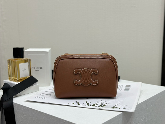 셀린느 퀴르 트리오페 체인 클러치