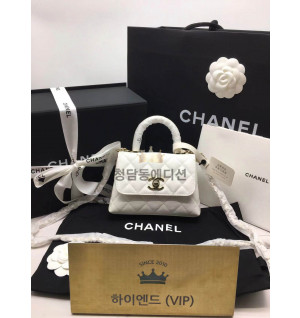 ​샤넬 코코핸들 마이크로 라이트골드