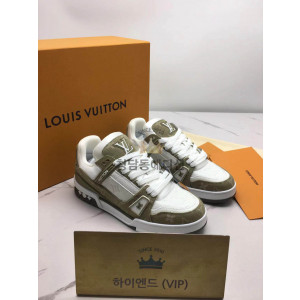 루이비통 트레이너 스니커즈 (남녀공용)