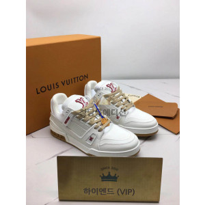 루이비통 트레이너 스니커즈 (남녀공용)