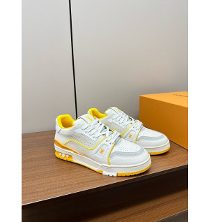 루이비통 트레이너 스니커즈 (남녀공용)