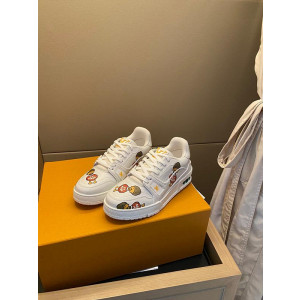 루이비통 트레이너 스니커즈 (남성용)