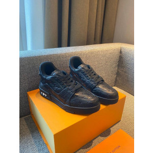 루이비통 트레이너 스니커즈 (남성용)