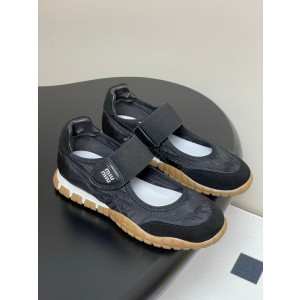 미우미우 타이어 테크니컬 패브릭 스웨이드 발레리나 스니커즈