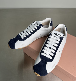 미우미우 플룸 스니커즈 (컬러 네이비/화이트)