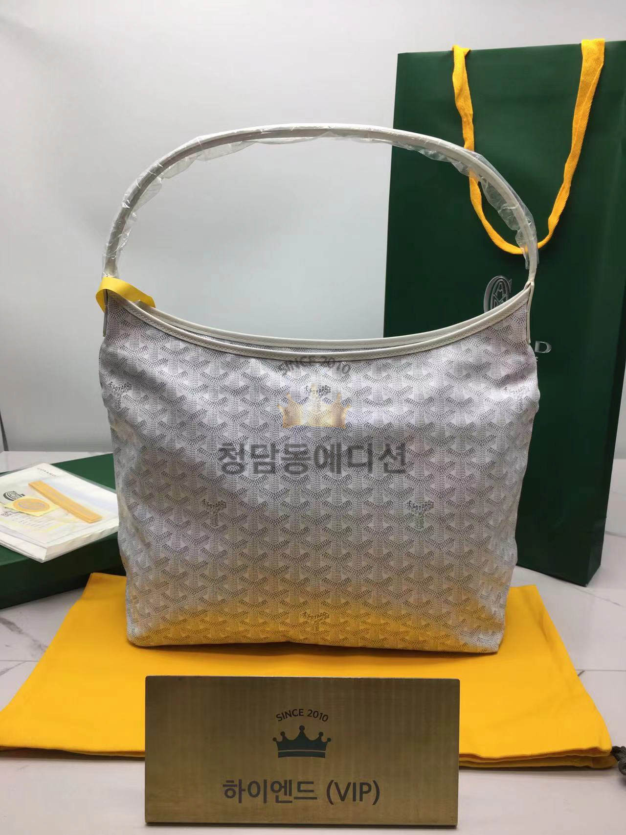 고야드 보헴 PM (컬러 화이트)