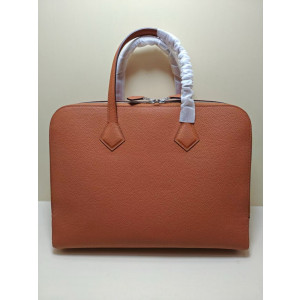 에르메스 남자 가방 빅토리아 라이트 브리프케이스 H076569CK37 반수공 (컬러 골드)