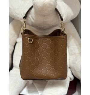 구찌 25FW 815118 GG앰블럼 스몰 버킷백