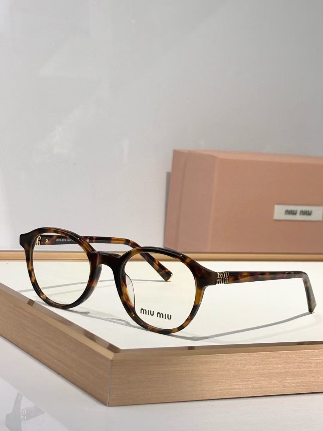 미우미우뿔테 02WVF 라운드 뿔테안경