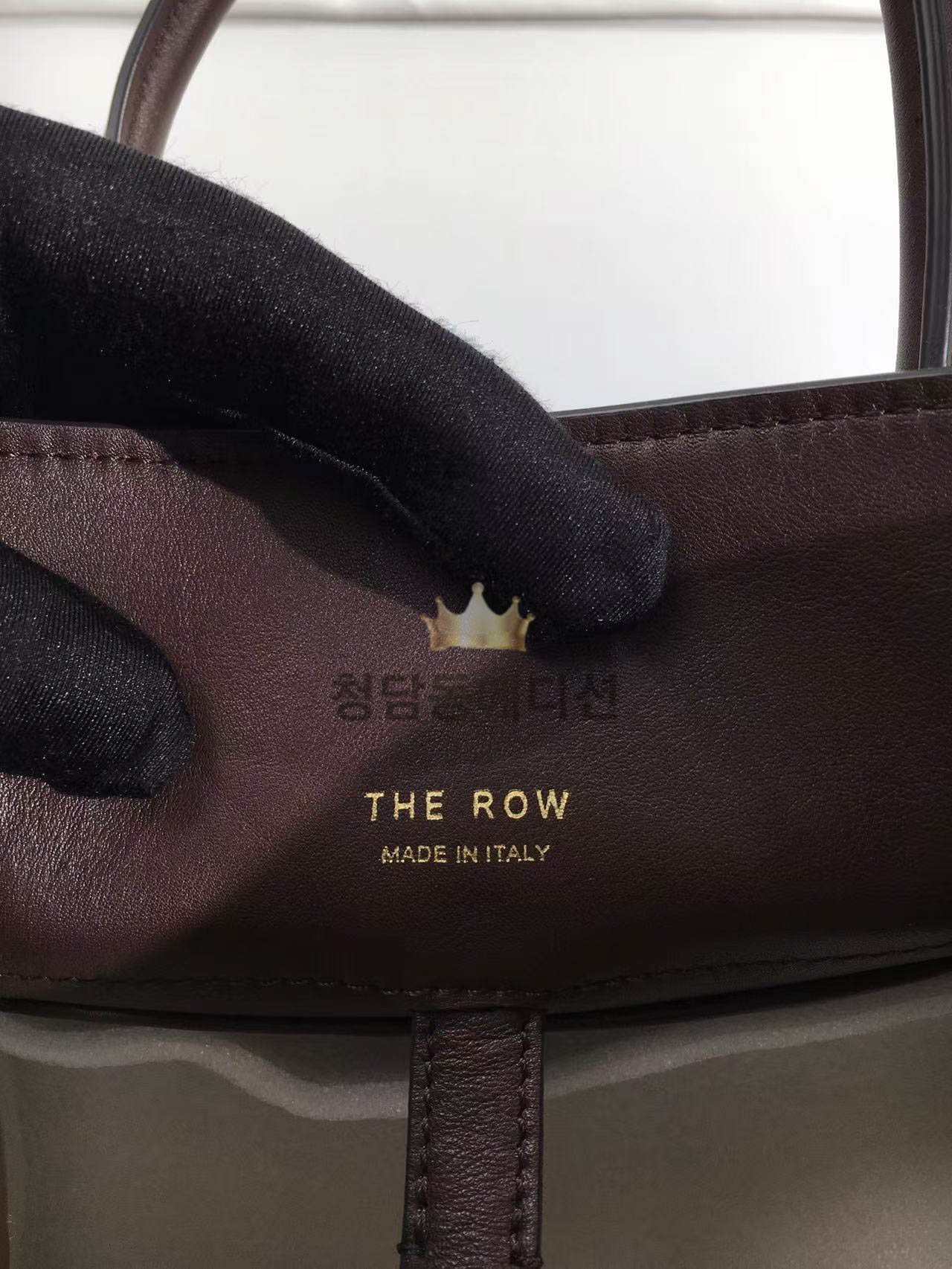 더 로우 마고백 10 (upgrade ver.)