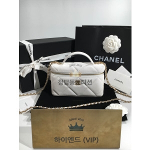샤넬 25K 빅 퀼팅 탑핸들 베니티 체인백