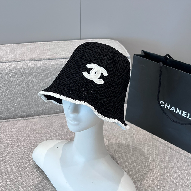 샤넬 CC 로고 크로셰 버킷햇