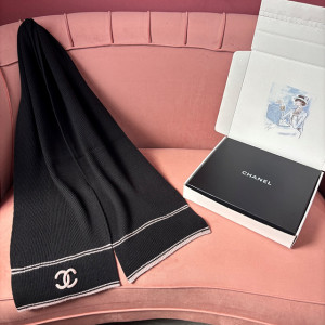 샤넬 CC 로고 니트 머플러