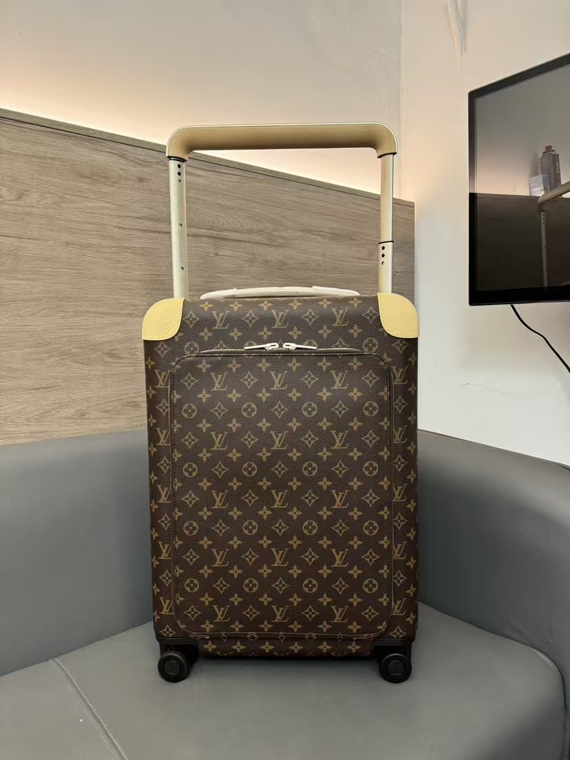 루이비통 기내용 캐리어 가방 호라이즌 55 비즈니스 M47182