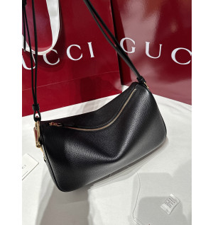 구찌 하프 홀스빗 레더 미디엄 숄더백 860787