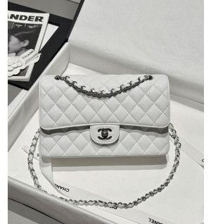 샤넬 클래식백 캐비어스킨 라이트골드 미디움 25.5cm (아웃스티칭) (은장)